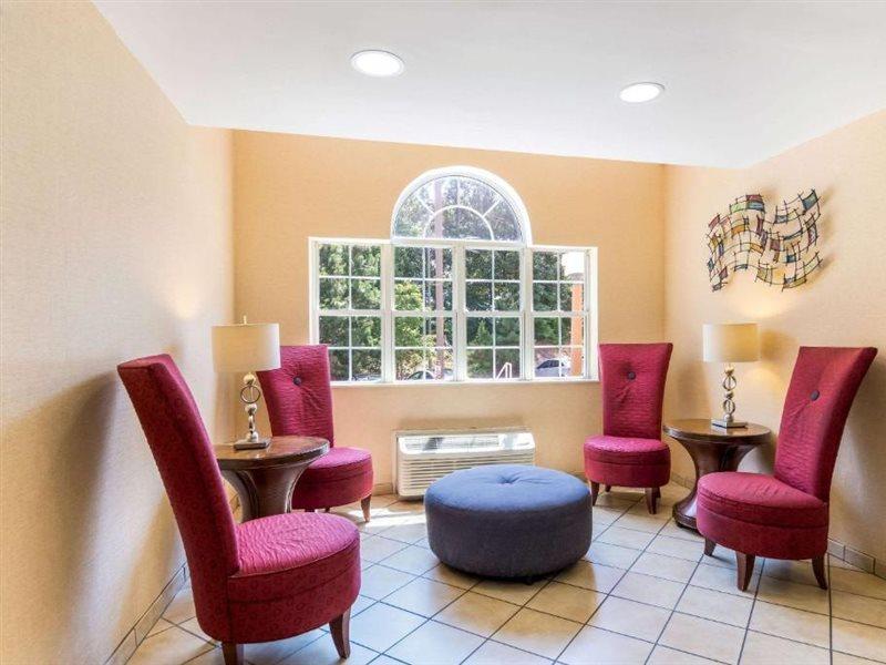 Quality Inn Chester - South Richmond Εξωτερικό φωτογραφία