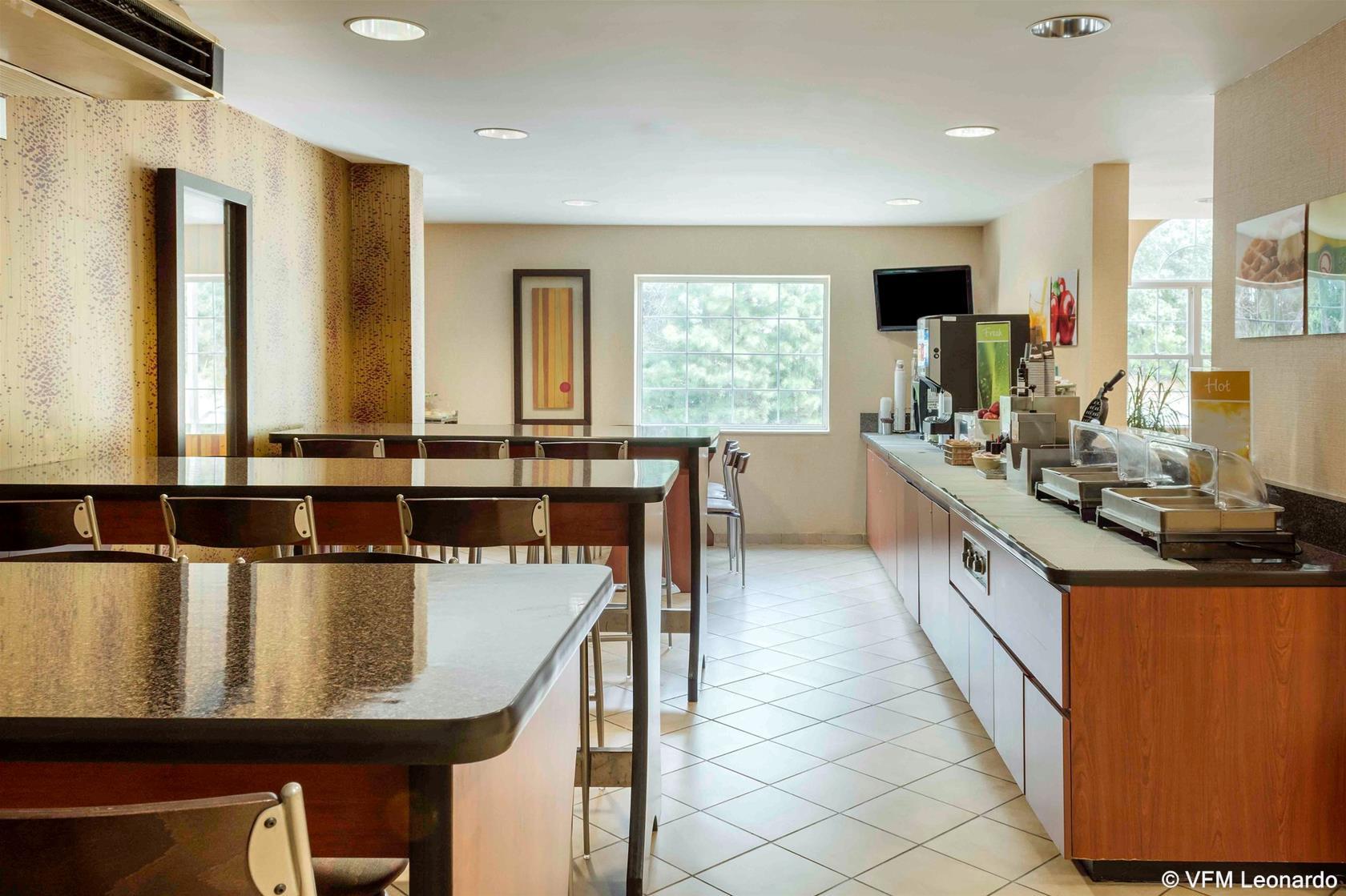 Quality Inn Chester - South Richmond Εξωτερικό φωτογραφία