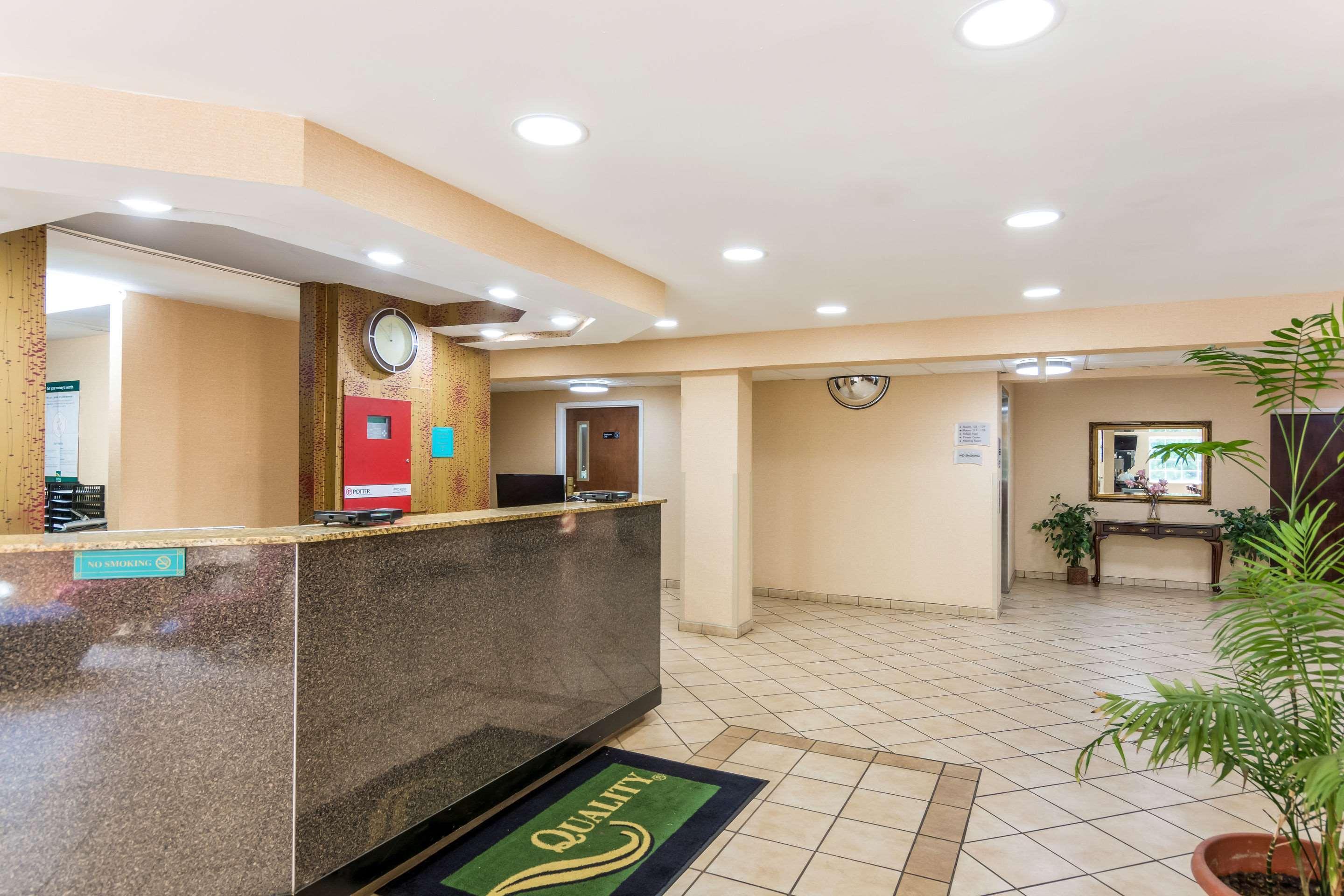 Quality Inn Chester - South Richmond Εξωτερικό φωτογραφία
