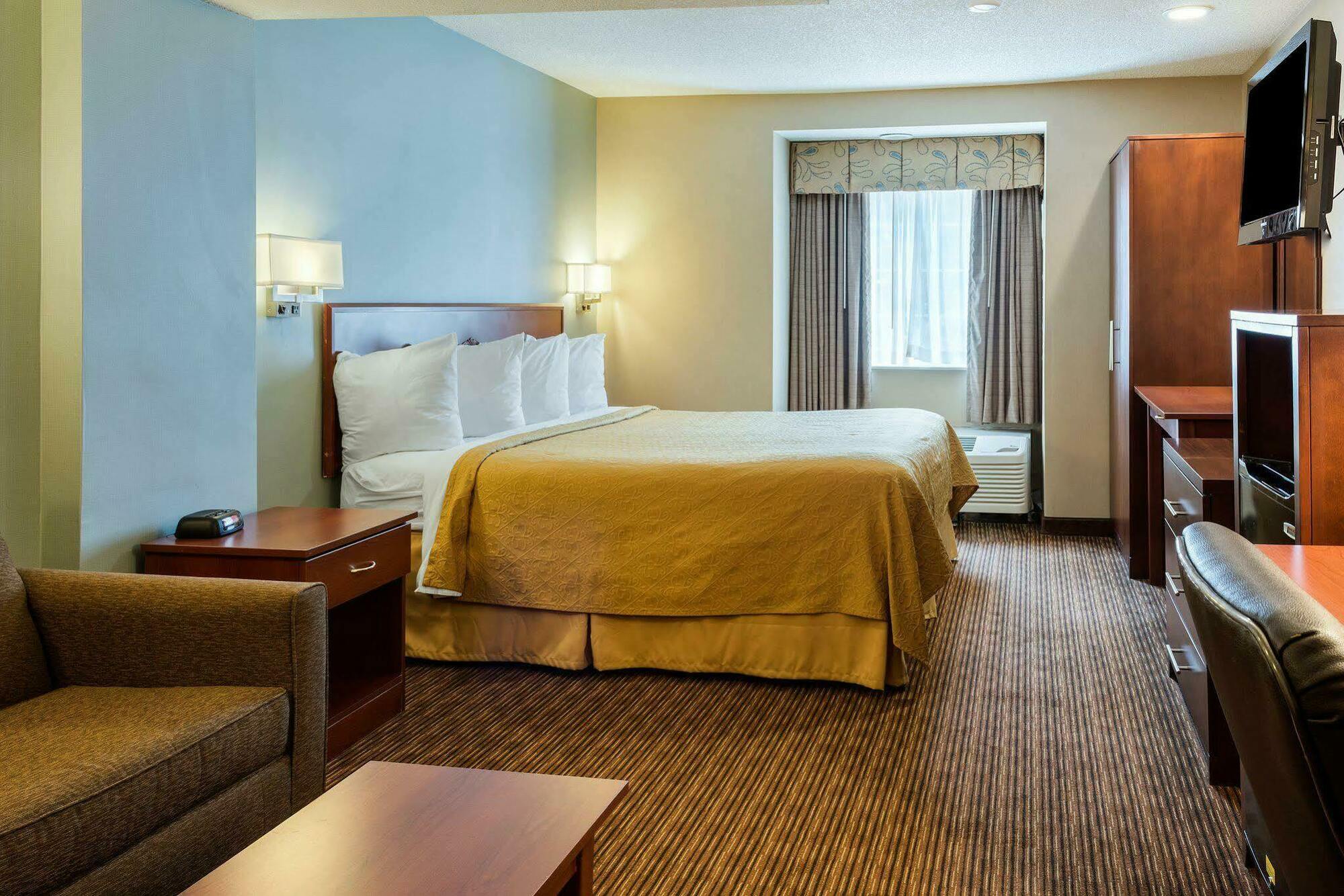Quality Inn Chester - South Richmond Εξωτερικό φωτογραφία