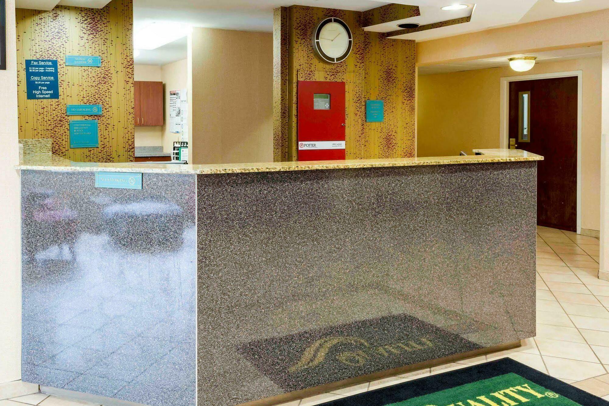 Quality Inn Chester - South Richmond Εξωτερικό φωτογραφία