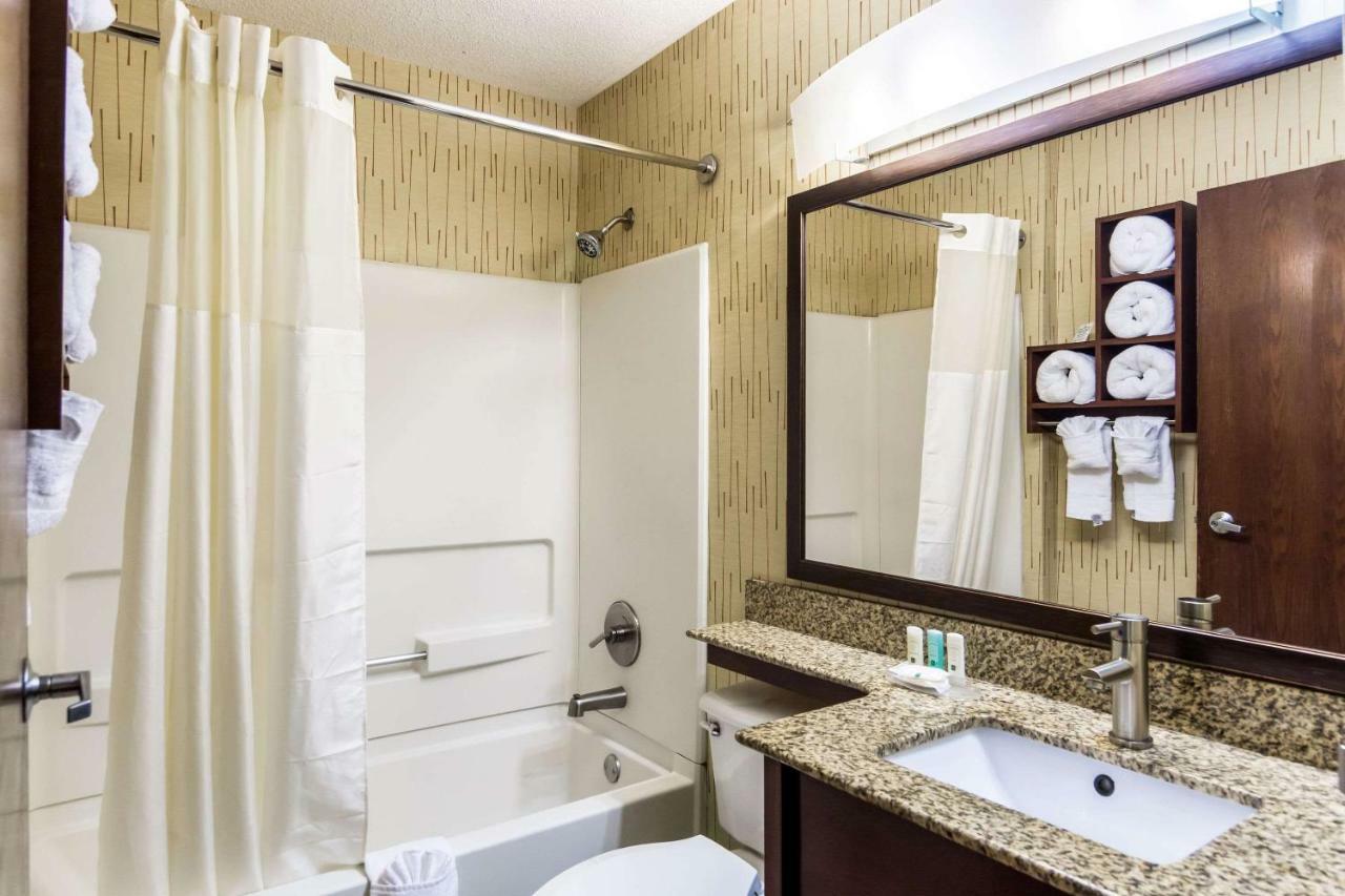 Quality Inn Chester - South Richmond Εξωτερικό φωτογραφία